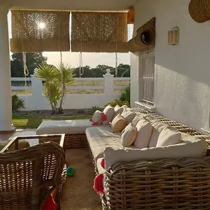 Alma Caños De Meca Villa
